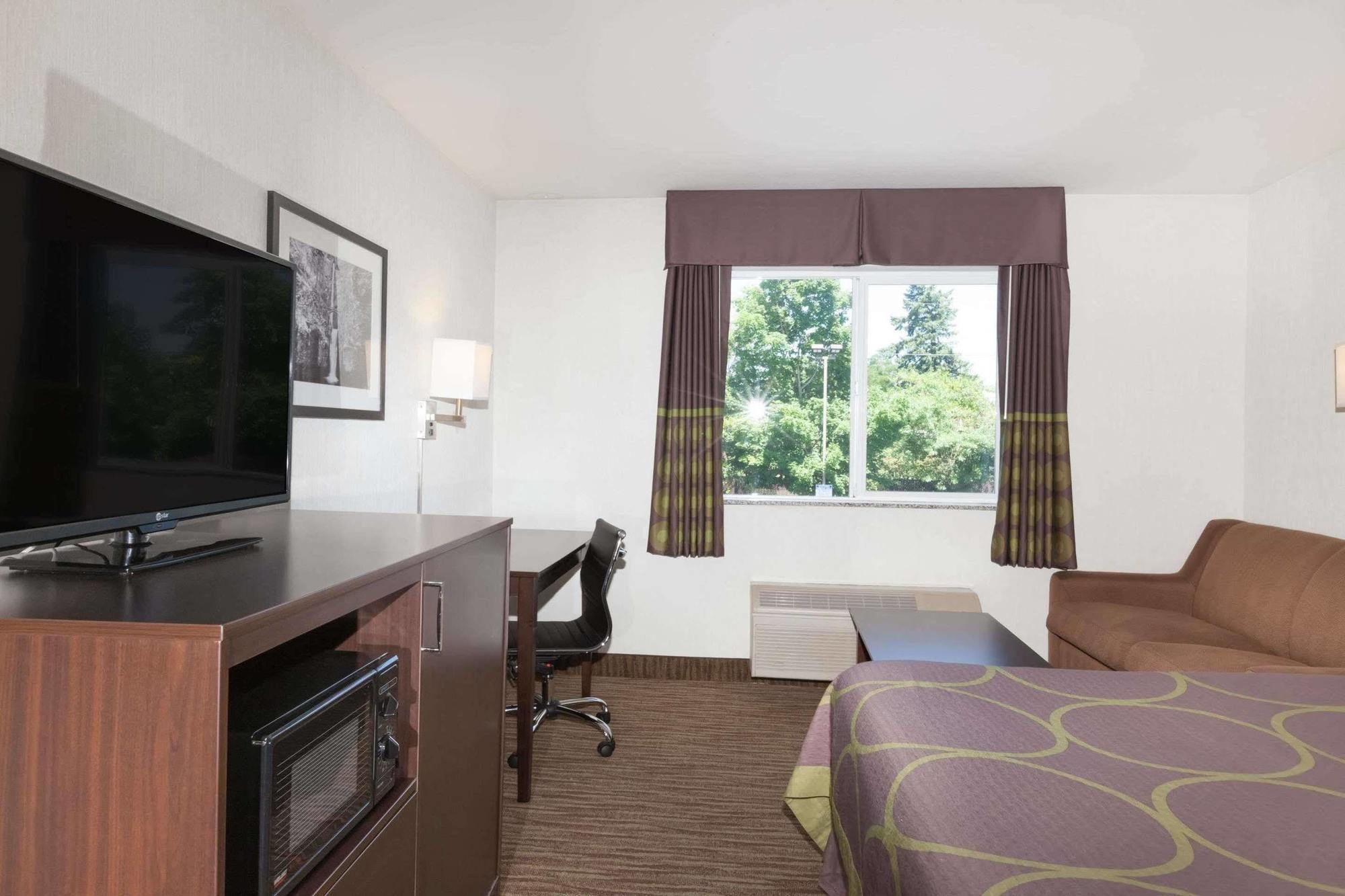 Hotel Super 8 By Wyndham Gresham/Portland Area Or Exterior foto