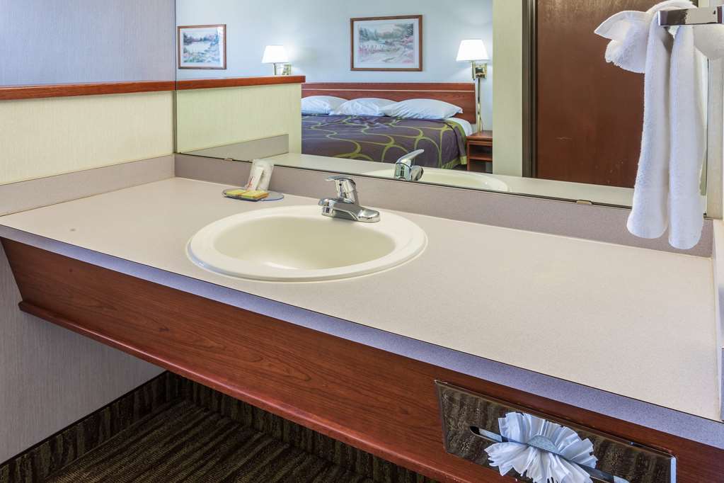 Hotel Super 8 By Wyndham Gresham/Portland Area Or Habitación foto
