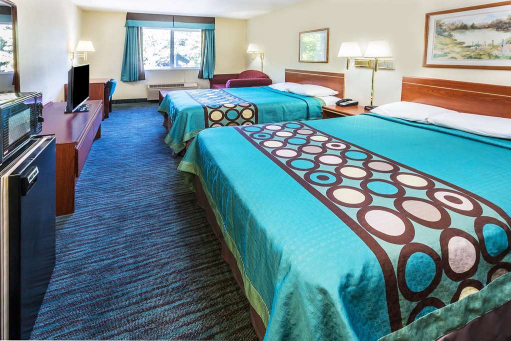 Hotel Super 8 By Wyndham Gresham/Portland Area Or Habitación foto